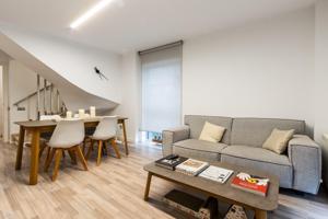 MAGNÍFICO DUPLEX ESQUINERO CON TERRAZA DE 19 M2 ZONA CENTRE DE TERRASSA. photo 0