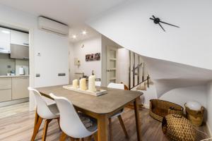MAGNÍFICO DUPLEX ESQUINERO CON TERRAZA DE 19 M2 ZONA CENTRE DE TERRASSA. photo 0