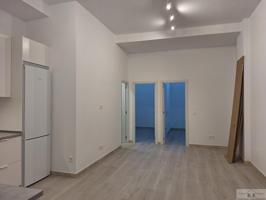 Piso En alquiler en Moratalaz, Madrid photo 0