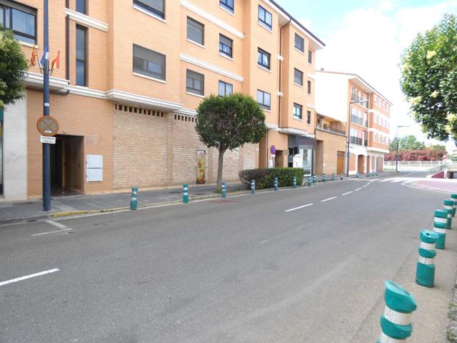 Local comercial en Utebo (ZARAGOZA). Referencia LO-06182024. photo 0