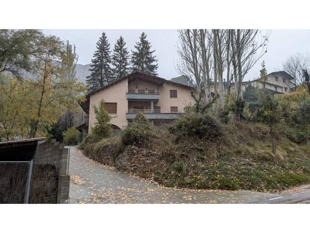 casa - chalet con fuego a tierra, garaje , dos terrenos en la misma finca 'POTENCIAL NEGOCIO RURAL' photo 0