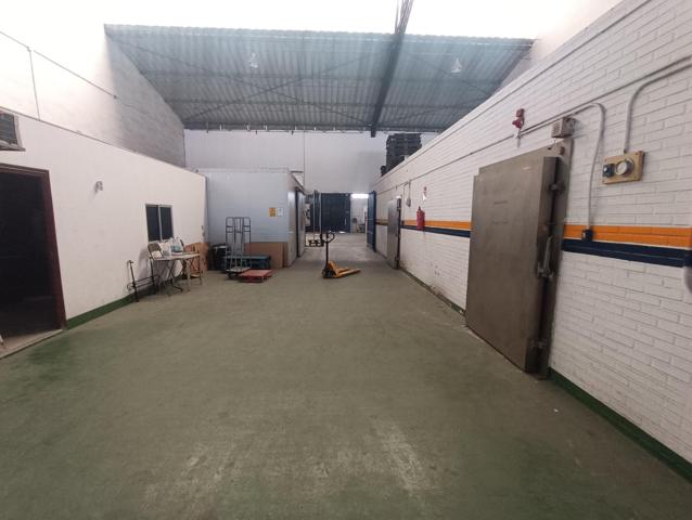 NAVE INDUSTRIAL EN VENTA EN ZONA NORTE photo 0