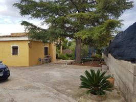 Chalet en venta en Alborache photo 0