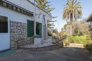 CASA DE PUEBLO CON TERRENO EN VENTA EN COSTITX photo 0