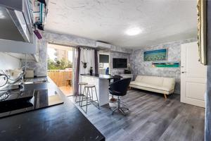 Piso listo para entrar a vivir junto a la playa de Magaluf photo 0