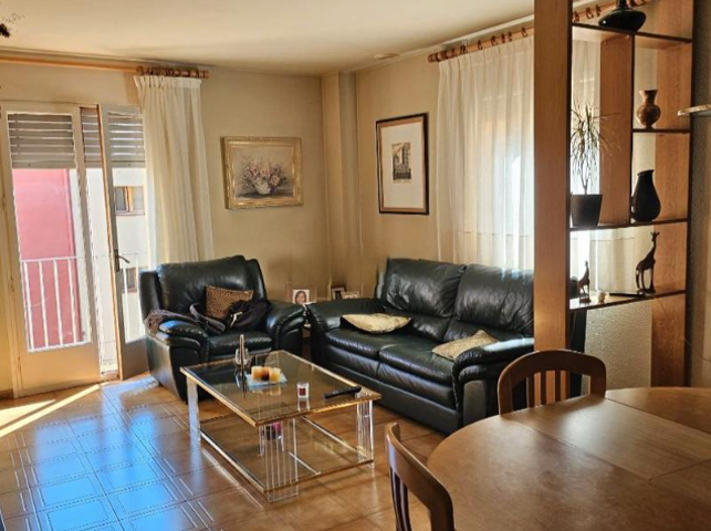 Dúplex En venta en Ripoll photo 0