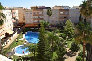 ÁTICO EN ZONA NORTE CON 4 DORMITORIOS, PISCINA, TERRAZA, GARAJE Y TRASTERO photo 0