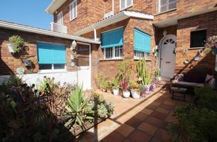 VIVIENDA ADOSADA EN ZONA CHAPIN photo 0