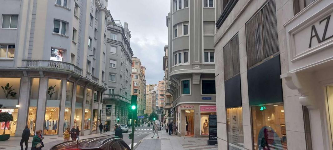 Casa En venta en Calle Lealtad, Centro - Ayuntamiento, Santander photo 0