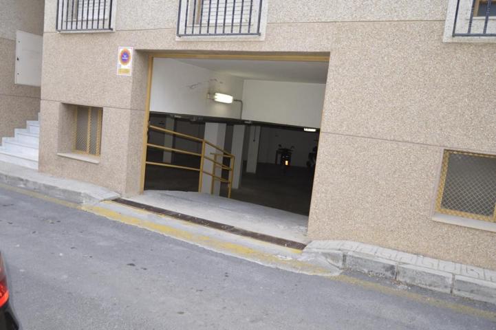 Se vende Local con uso actual de parking, 232m2 en Semisótano, en Arneva - Orihuela. (Alicante) photo 0