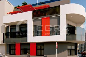 Se vende solar con proyectos y licencias de obra en Torrevieja, zona Habaneras photo 0