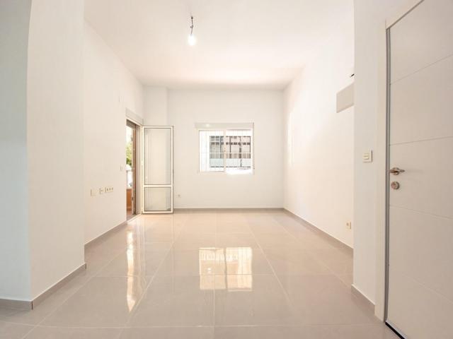 Se vende piso con Licencia para Alquiler Turístico en Playa Los Náufragos, Torrevieja photo 0