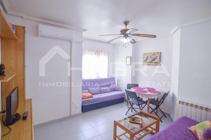 🌅 ¡Tu rincón junto al mar te espera en Torrevieja! Piso de 1 dormitorio en la playa del Cura photo 0