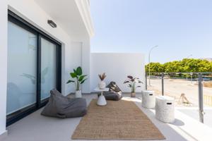 Modernas casas adosadas con solárium y sótano en Rafal, Alicante photo 0