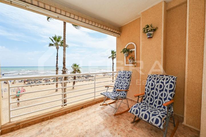 🌊 Piso en primera línea de la Playa de La Mata en Torrevieja – Vistas frontales al mar photo 0