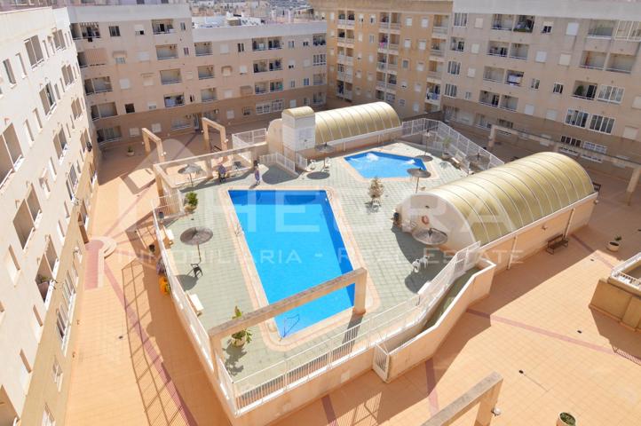 SE VENDE PISO 1 DORMITORIO CON PISCINA, GARAJE Y TRASTERO– TORREVIEJA, ZONA EL MOLINO (COSTA BLANCA) photo 0