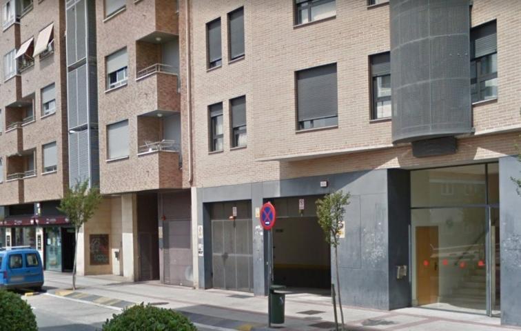 Parking En alquiler en Hermanos Noain, Ansoain photo 0