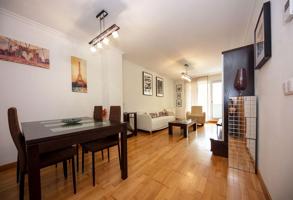 Amplia vivienda amueblada con garaje: ¡ver vídeo y requisitos! photo 0