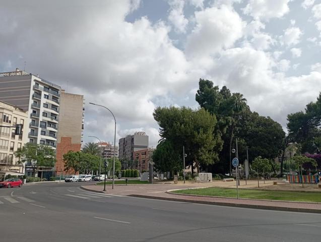 GARAJE EN VENTA ESTUPENDA ZONA ALAMEDA SAN ANTON DE 10 METROS CUADRADOS photo 0