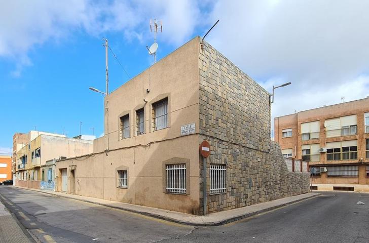 OPORTUNIDAD EN EL CENTRO DE LA UNIÓN AL LADO DE LA CALLE MAYOR. photo 0