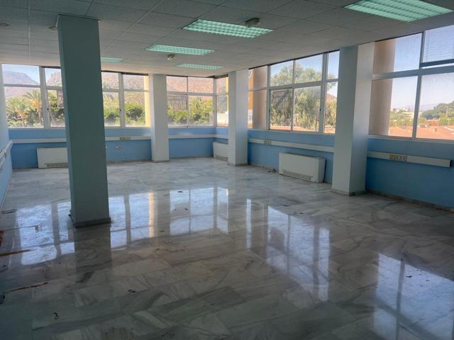 OFICINA DE 83 M² EN PLAZA DEL REY photo 0