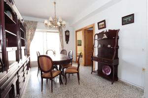 INMOCARTAGO VENDE PISO PARA REFORMAR DE 107 METROS PEGADO JUAN FERNANDEZ DE CUATRO DORMITORIOS, BAÑO, ASEO Y DOS BALCONES CERRADOS TOTAL 113 METROS photo 0