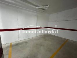 Plaza de parking  en Torrox photo 0