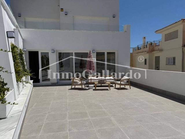 Venta Hermoso Bajo en obra nueva terminada en Monte Sancha, Malaga. photo 0