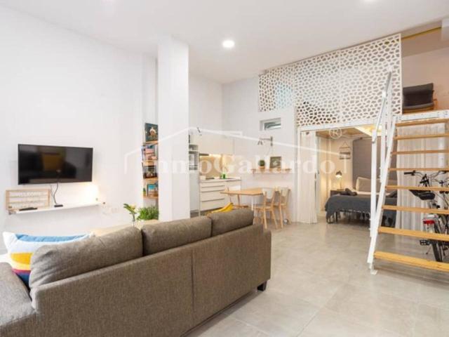Loft en venta en el centro de Málaga photo 0
