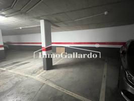 PLAZA DE PARKING A MINUTOS DE LA PLAYA photo 0
