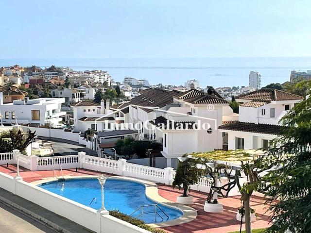 EXCELENTE CHALET ADOSADO EN VENTA EN ARROYO DE LA MIEL, BENALMÁDENA photo 0