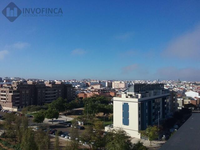 OPORTUNIDAD ATICO-DUPLEX EN VENTA EN RONDA NORTE photo 0