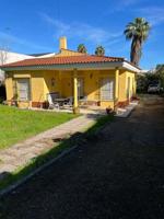 GRAN OPORTUNIDAD UNICA SE VENDE CHALET CON PARCELA DE 1450M2 CENTRICO DENTRO DE BADAJOZ photo 0