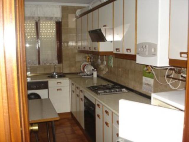 SE VENDE APARTAMENTO EN VALENCIA DE DON JUAN, CERCA DEL COLEGIO photo 0