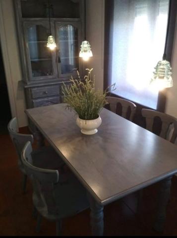 SE VENDE CASA EN EL CENTRO . 2 PLANTAS, 4 HAB., SALÓN, COCINA, GALERÍA, BAÑO. AMPLIO PATIO photo 0