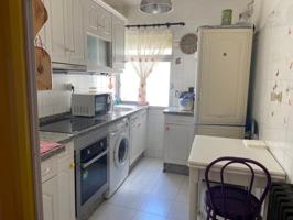 SE VENDE APARTAMENTO EN EL CENTRO DE VALENCIA DE DON JUAN. COCINA, SALÓN, 2 HABITACIONES, BAÑO Y ASC photo 0