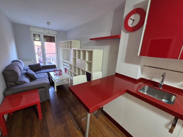 SE VENDE APARTAMENTO SEMINUEVO EN BENAVENTE, AMUEBLADO, COCINA AMERICANA, 1 HAB, BAÑO. PARA ENTRAR. photo 0