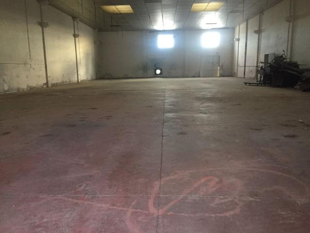 Nave Industrial En alquiler en Huesca photo 0