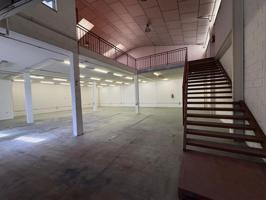 Nave Industrial En venta en Valdepelayo-Montepinos-Arroyo Culebro, Leganes photo 0