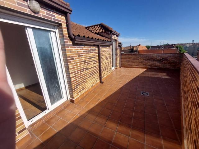 Dúplex En venta en San Nicasio, Leganes photo 0