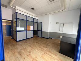 Oficina En alquiler en Centro, Leganes photo 0