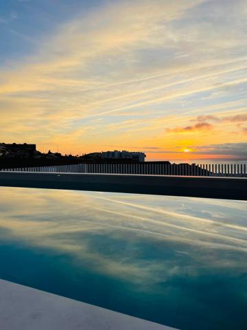 Elegante villa con vista panoramica sul mare a Benalmádena photo 0