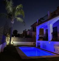 VILLA INDEPENDIENTE REFORMADA EN BENALMÁDENA -– AMPLITUD, CONFORT Y UBICACIÓN PRIVILEGIADA photo 0