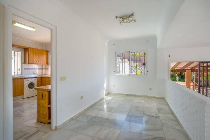 Piso En venta en Las Flores, Mijas photo 0