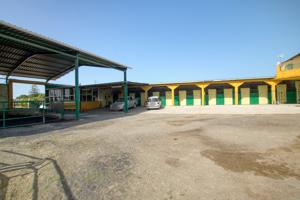 Centro hípico con vivienda y zonas recreativas photo 0