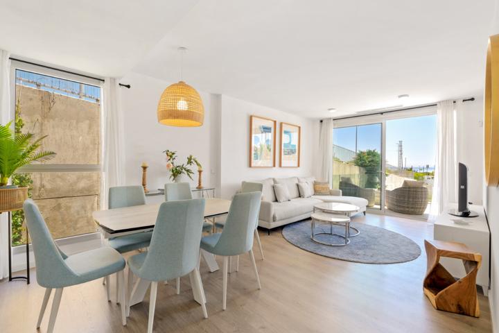 Apartamento de Reciente Construcción, 3 Dormitorios + 2 Baños en Estepona photo 0