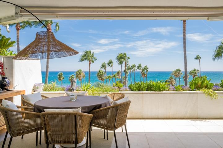 Beachfront Duplex Penthouse with Panoramic Seaviews in Los Granados II, Puerto Banús photo 0