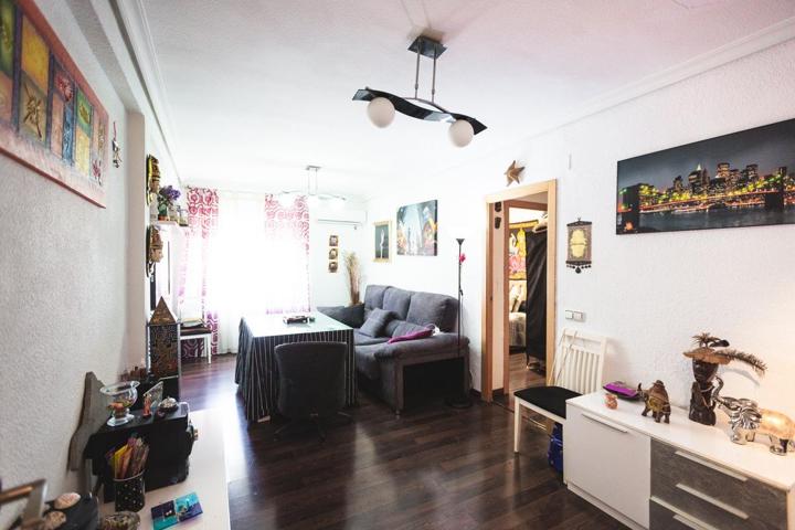 ¡OPORTUNIDAD ÚNICA! PISO EN VENTA EN PASAJE PANTOJA, JUNTO A LA FACULTAD DE DERECHO photo 0