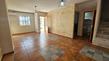 Vivienda adosada en La Victoria (Córdoba) photo 0