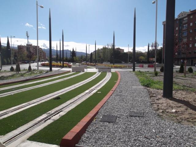 Local en Paseo Emperador Carlos V photo 0